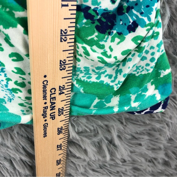 Cabi Blouse Womens Medium Faux Wrap Animal Print Top - Picture 6 of 9